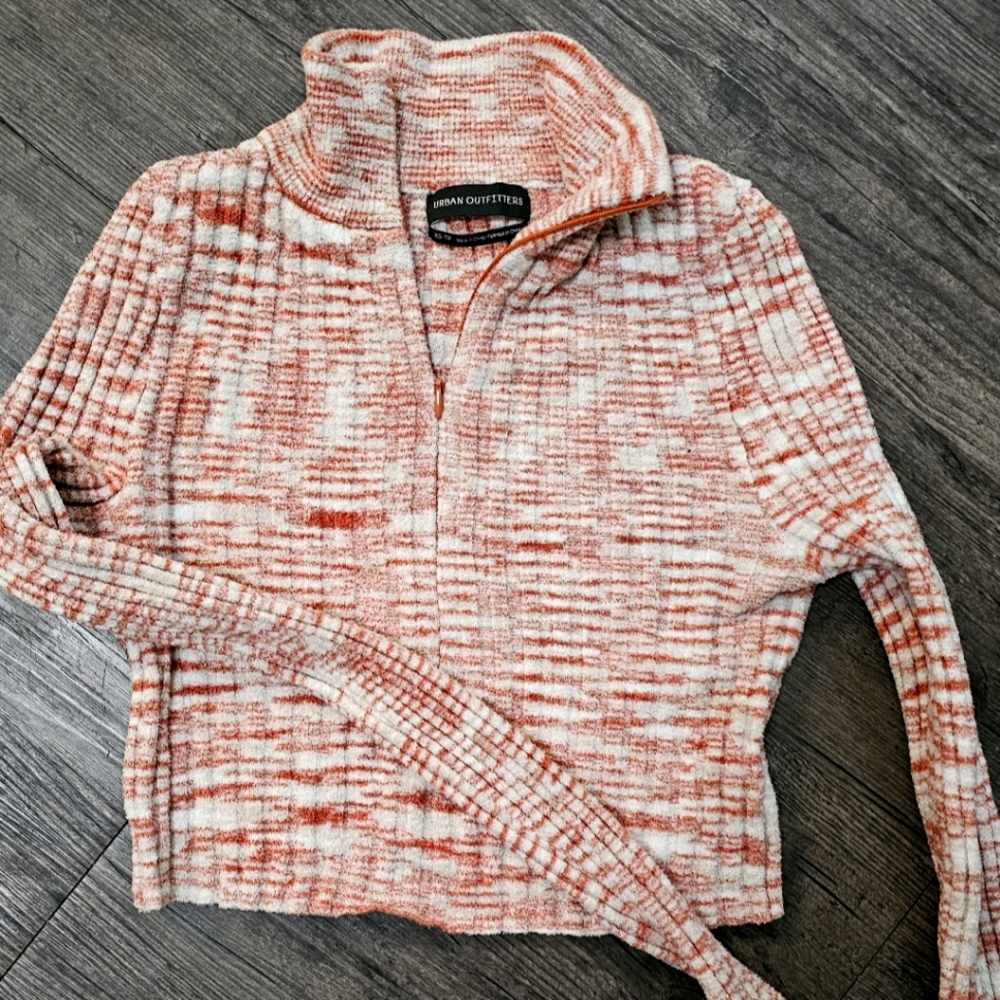 Urban Outfitters XS Quarter Zip Knit Top